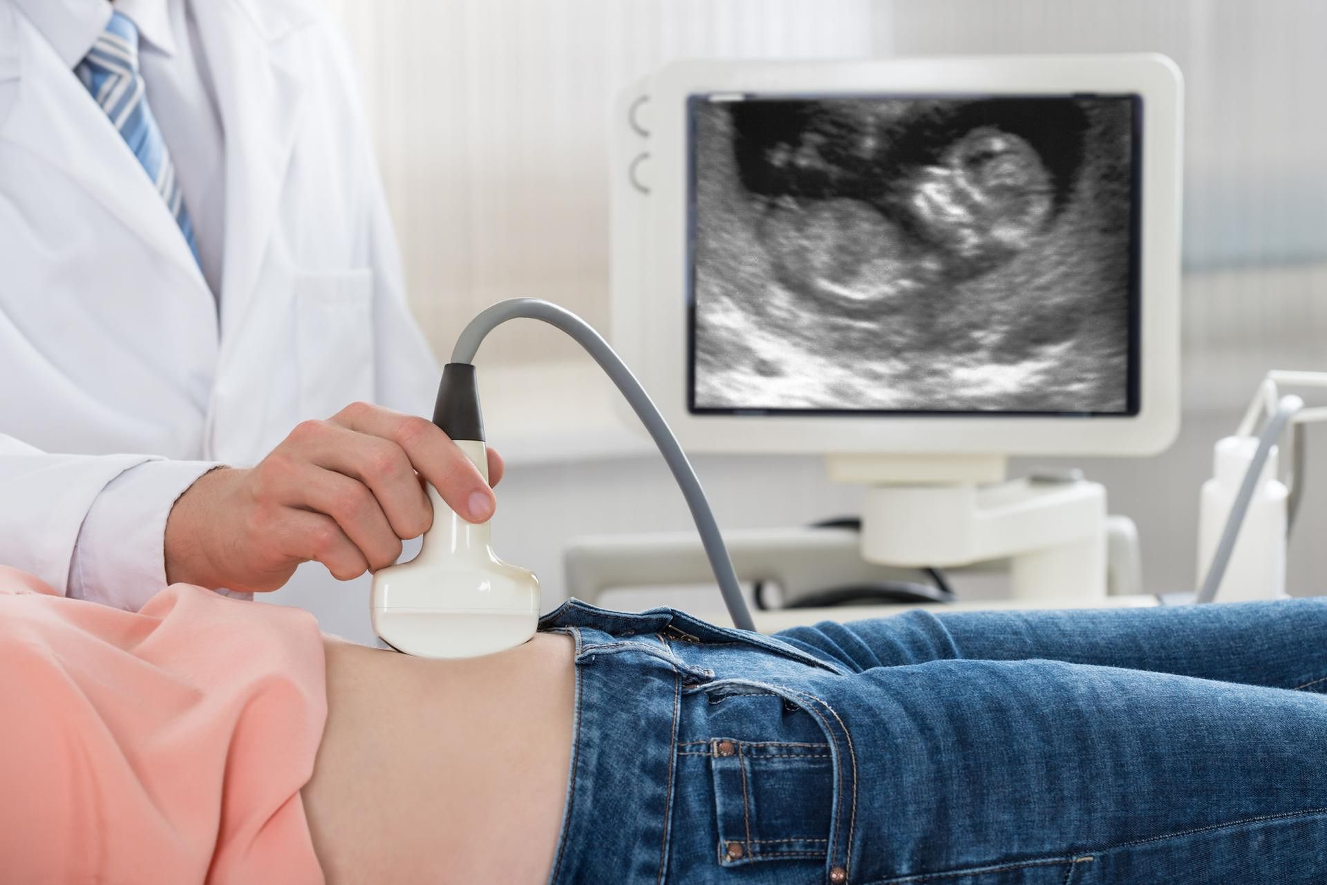 How To Choose The Right Gynecologist For Pregnancy